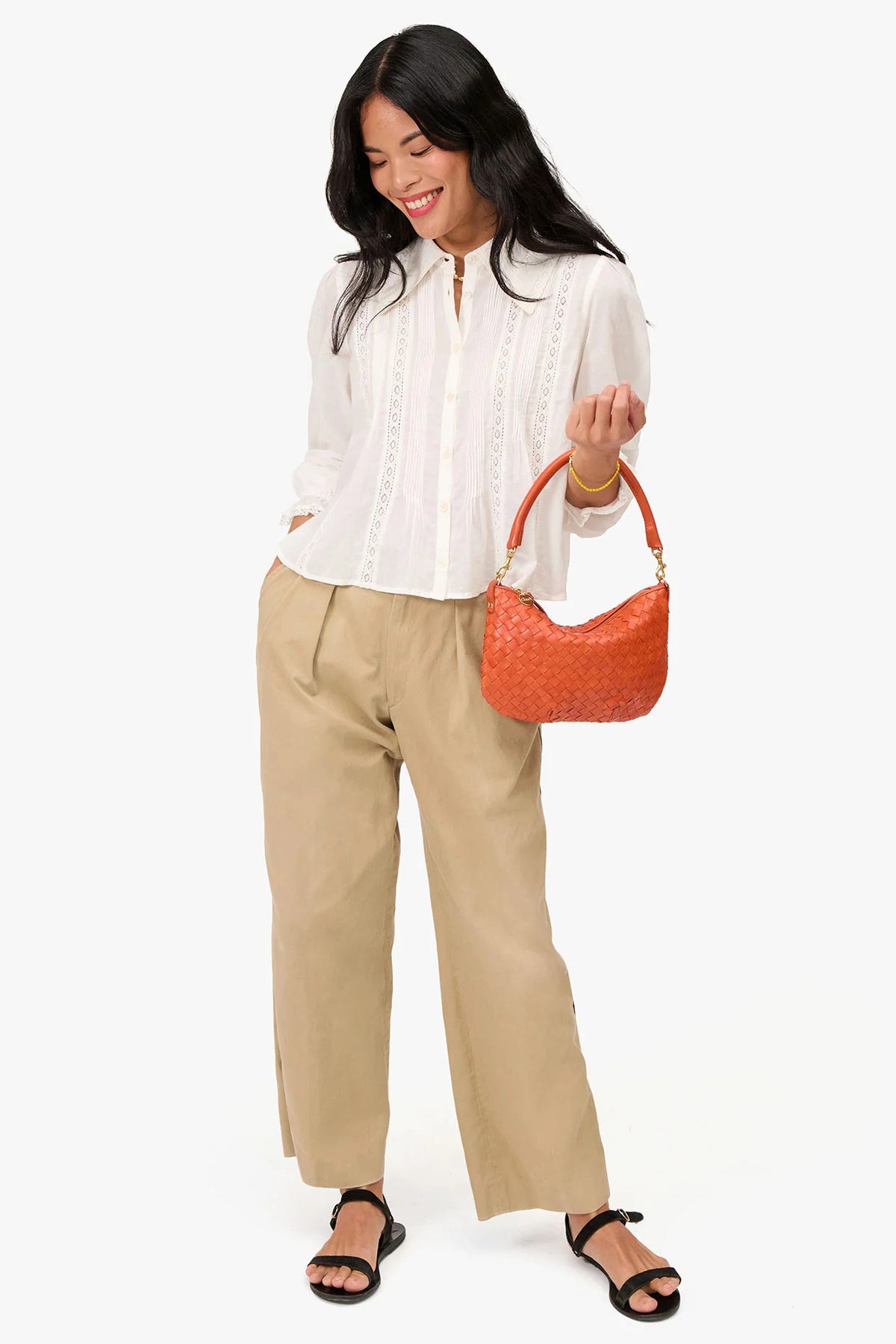 clare v. petit moyen saltillo woven