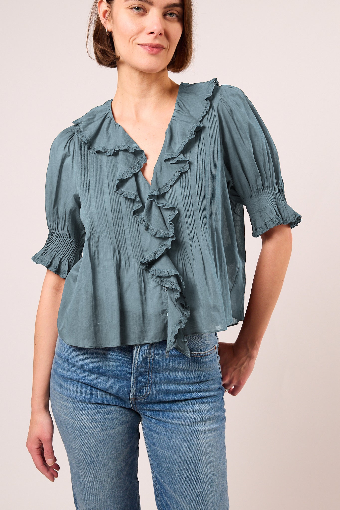 doen henri top | jody g.