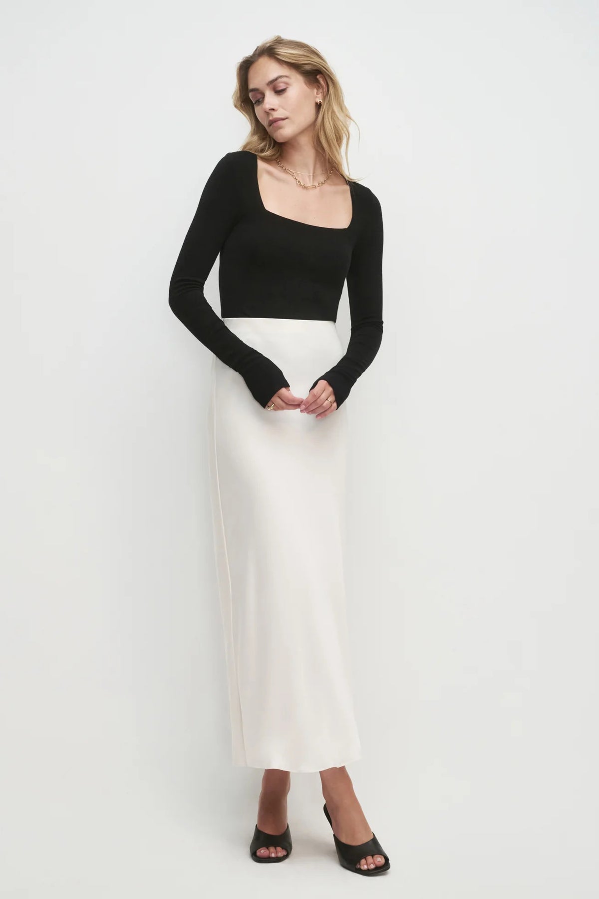 favorite daughter the harvey top black