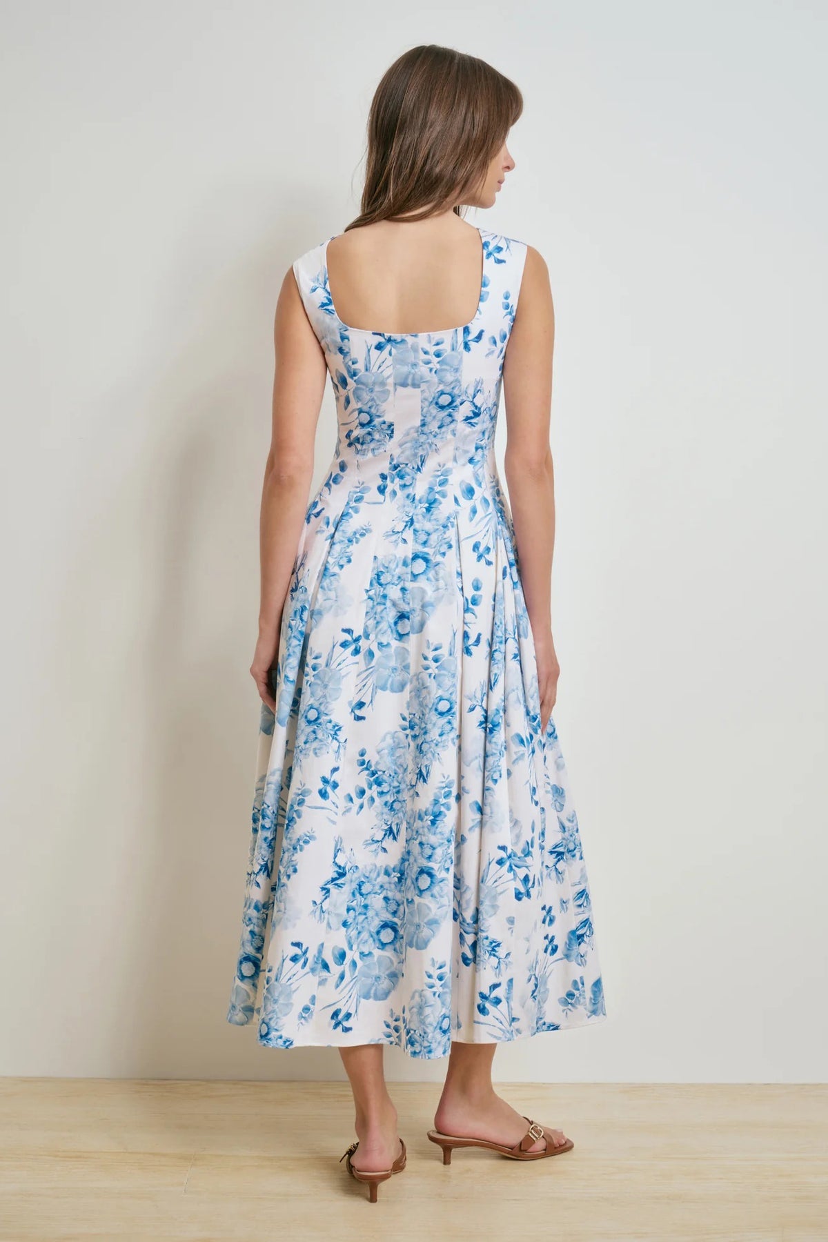 favorite daughter the muse dress blue and white floral