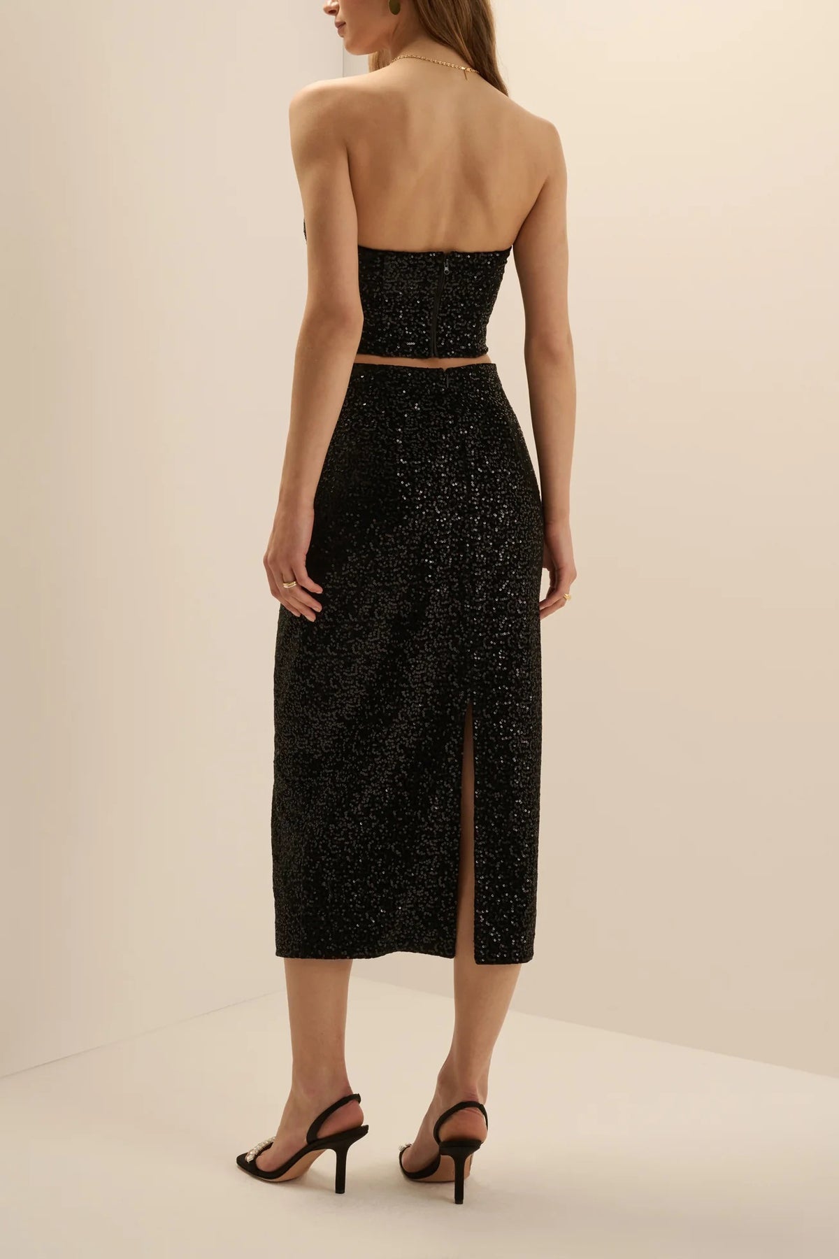 favorite daughter the out of your league skirt party black