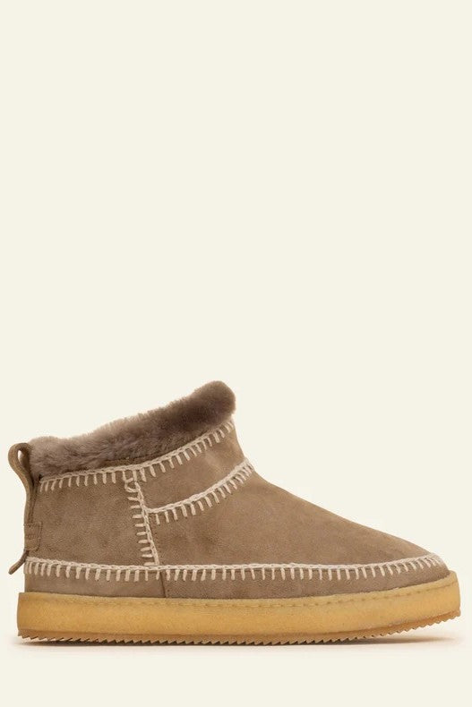 laidback london nyuki low crochet otter suede natural 