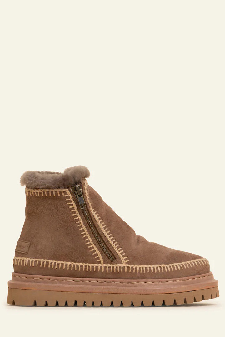 laidback london setsu 4.0 ankle boot camel suede