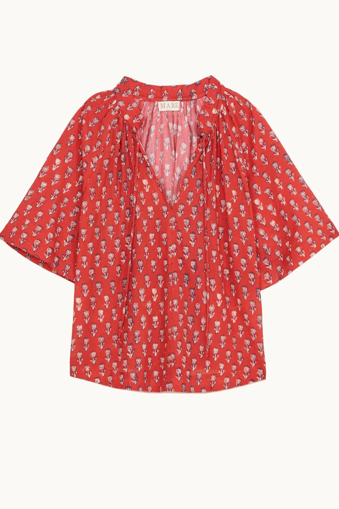 m.a.b.e ari gathered top red