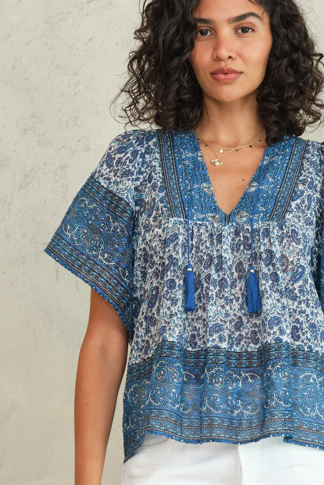 m.a.b.e esti top blue