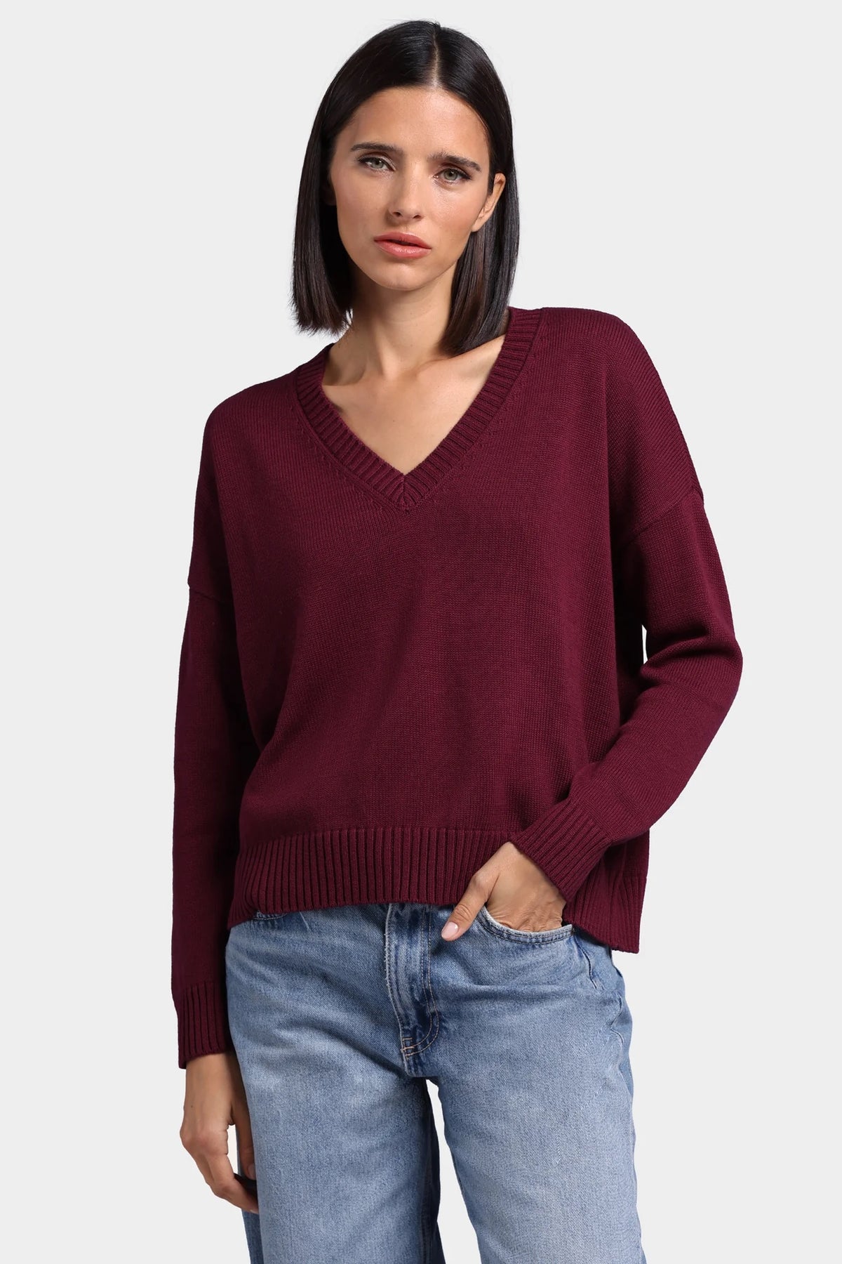 minnie rose cotton/cashmere boxy v neck bordeaux