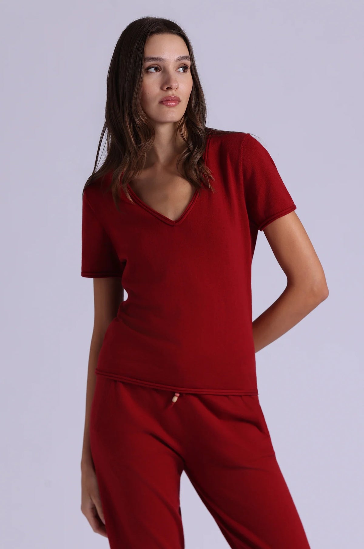 minnie rose short sleeve v with rolled edges spice red
