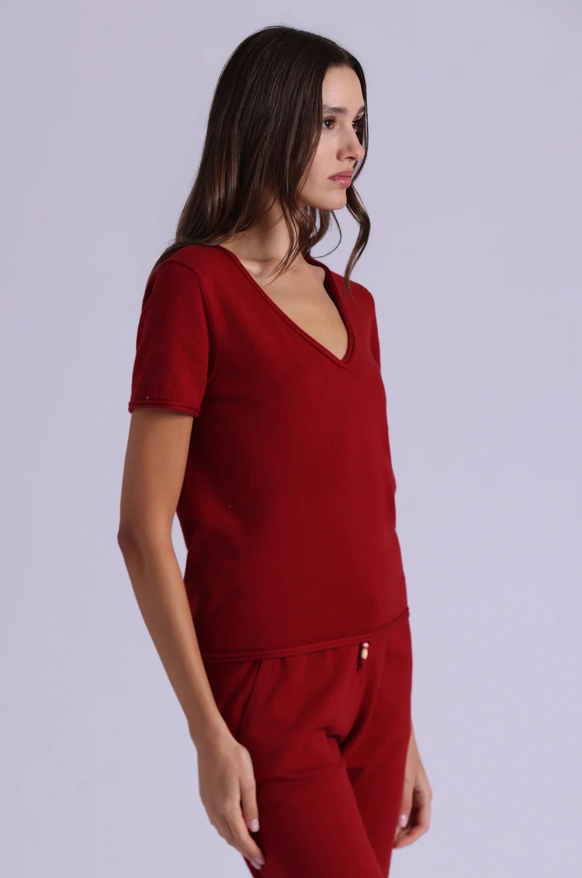 minnie rose short sleeve v with rolled edges spice red