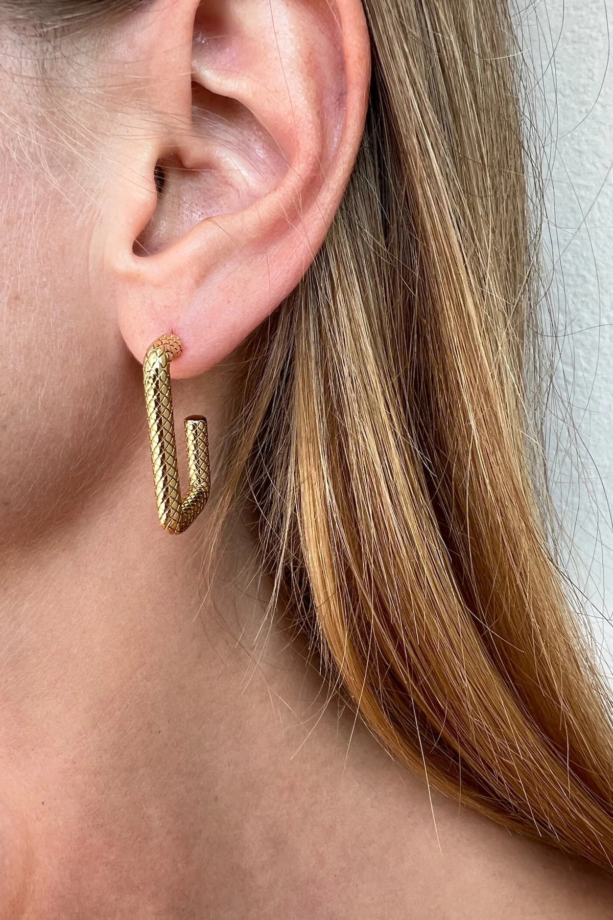 native gem bali hoops gold