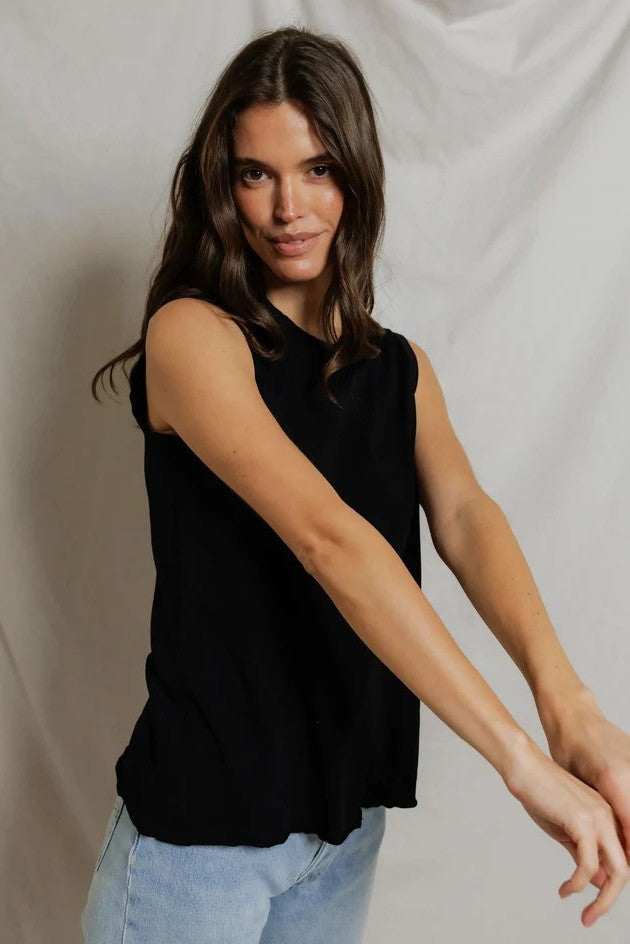 perfectwhitetee faye black