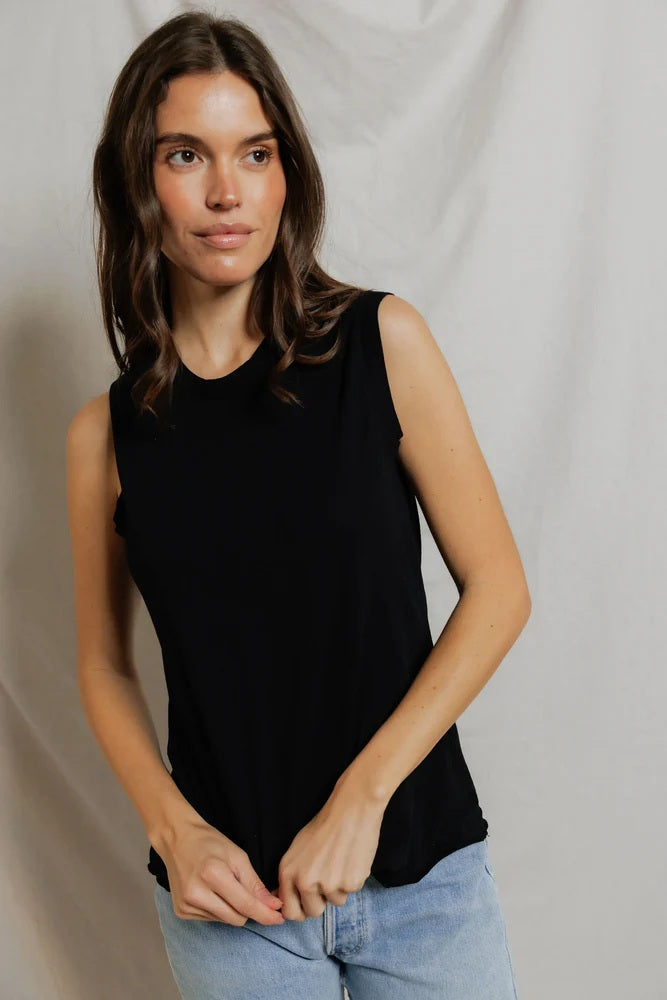 perfectwhitetee faye black