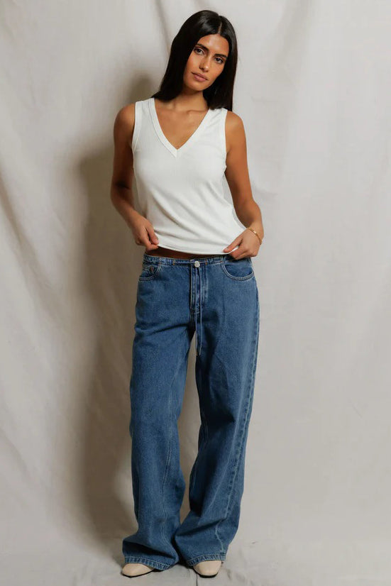 perfectwhitetee mallory white