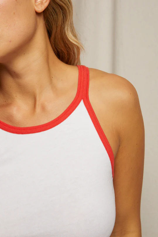 perfectwhitetee shae white poppy