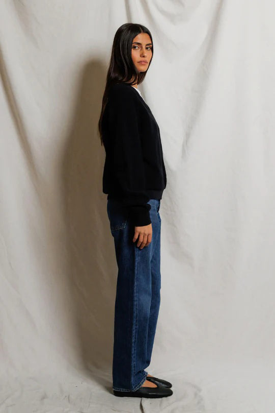 perfectwhitetee zuri black