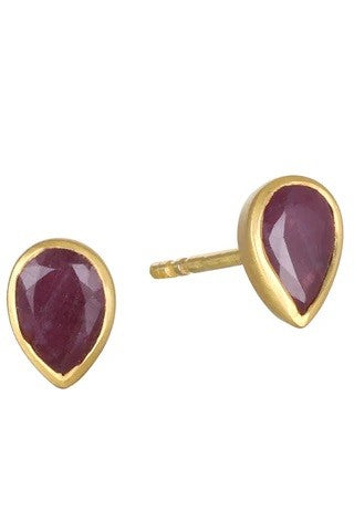 satya all love garnet stud earrings