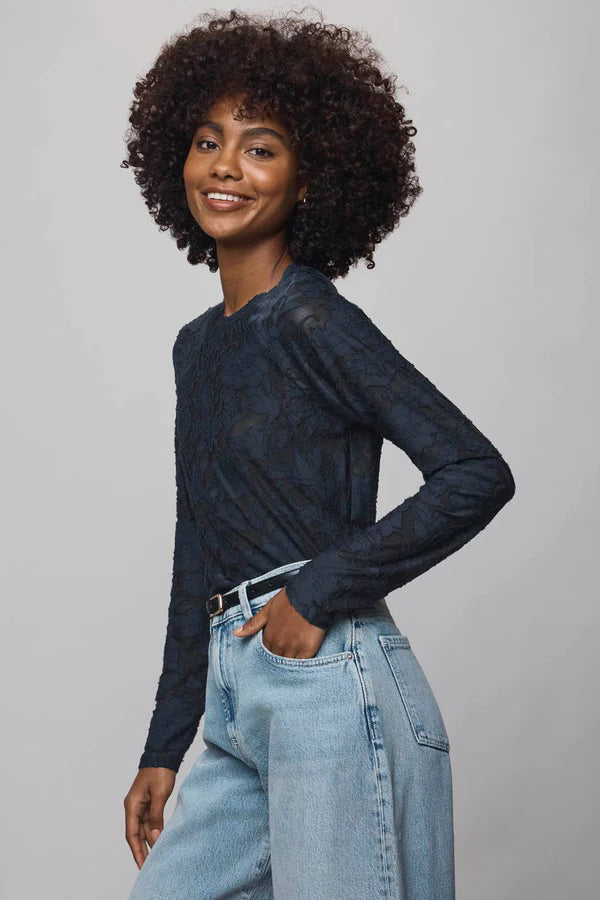 splendid cecelia floral tee ice navy